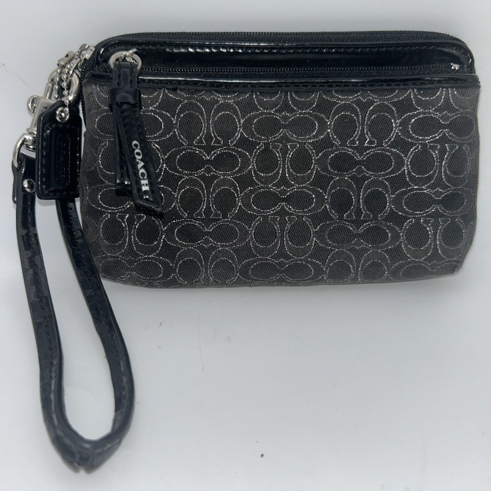 Coach Signature C Black Patent Trim Wristlet Purple Lining Card Slots